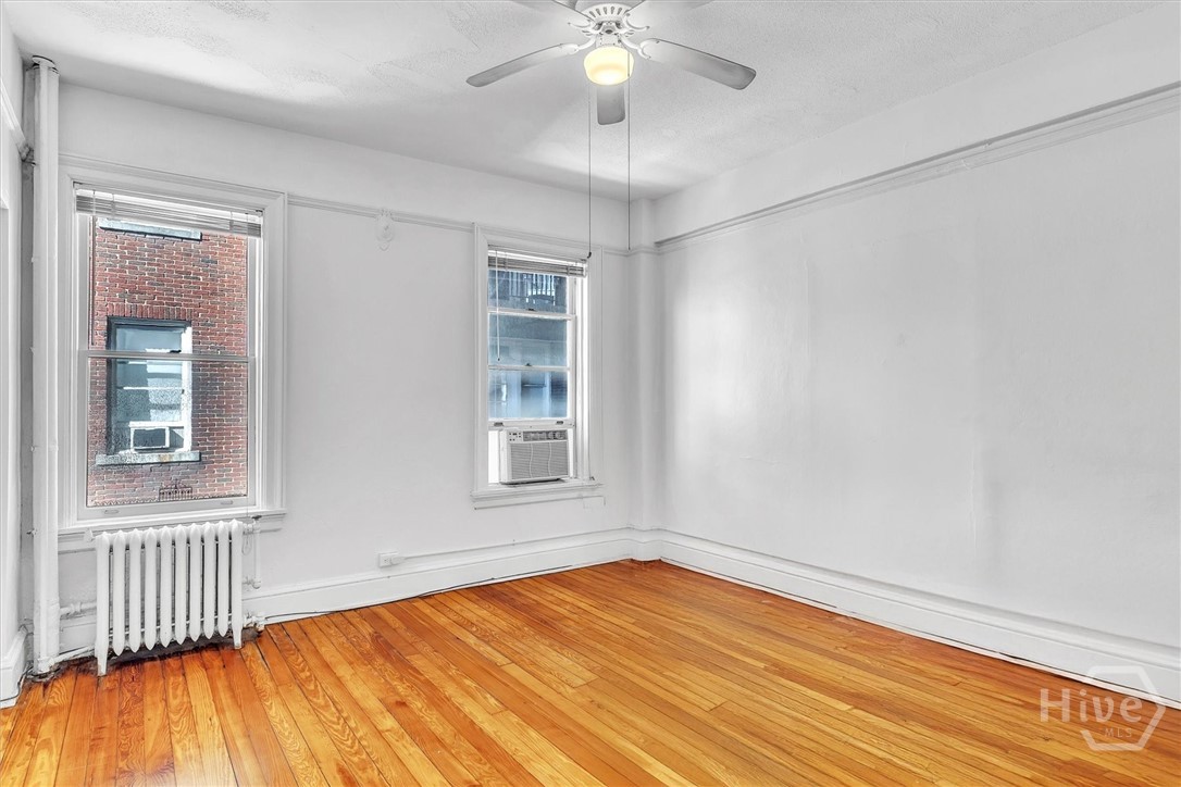 24 E Liberty Street 42 Property Photo 37
