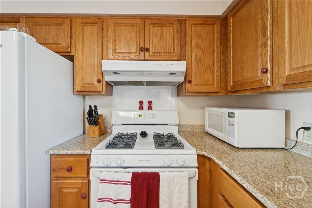 12502 Apache Avenue 38 Property Photo 8