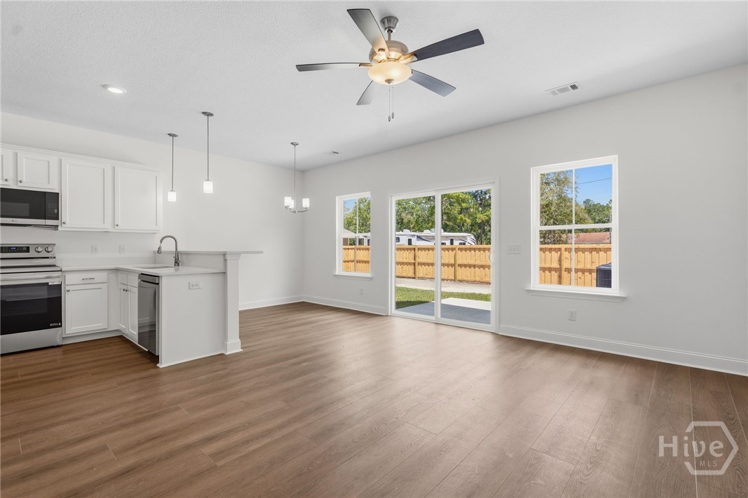 536 Brogdon Property Photo 2