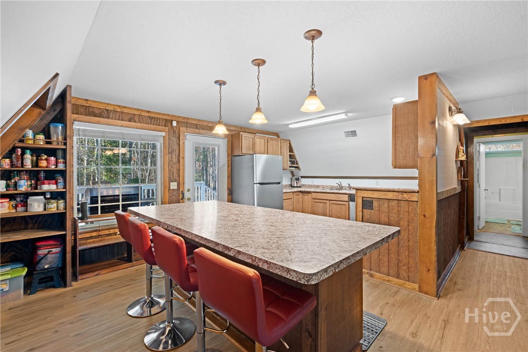 554 Mariners Way Property Photo 10