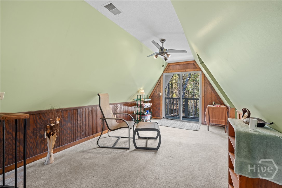 554 Mariners Way Property Photo 17