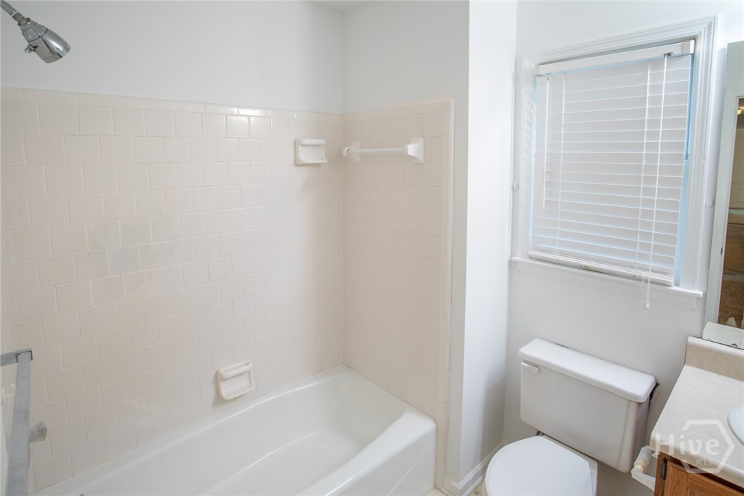 15 Sherborne Road Property Photo 8