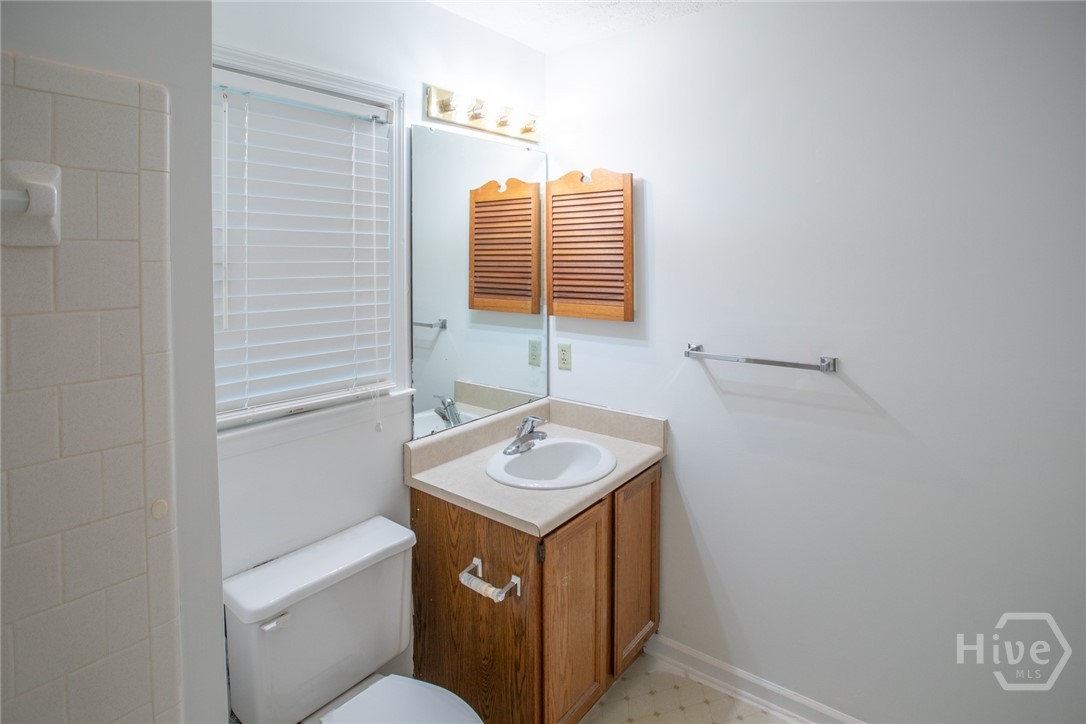 15 Sherborne Road Property Photo 36