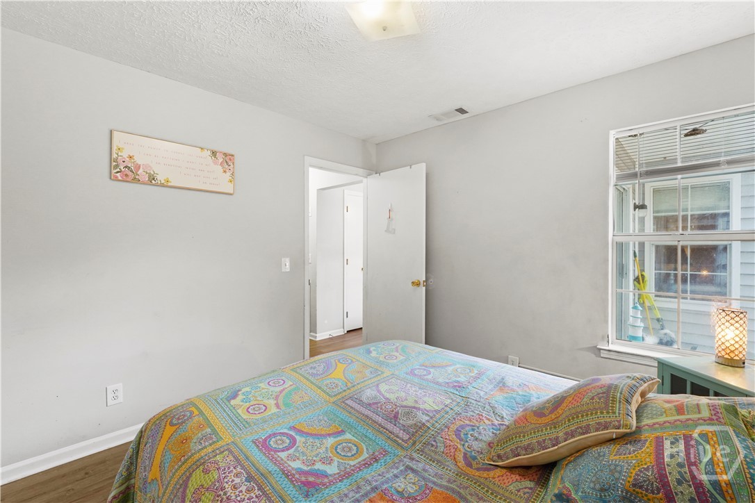156 Ropemaker Lane Property Photo 15