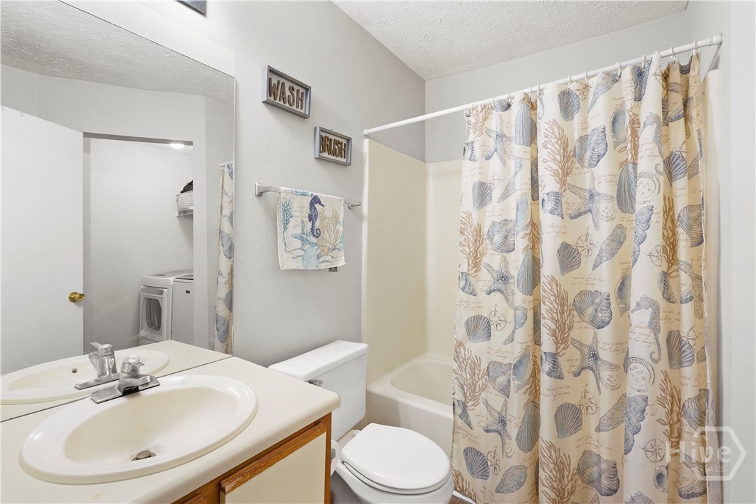 156 Ropemaker Lane Property Photo 16