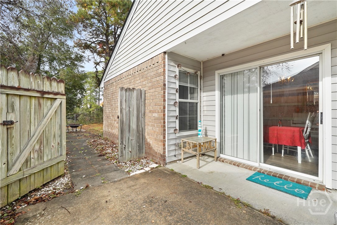 156 Ropemaker Lane Property Photo 27