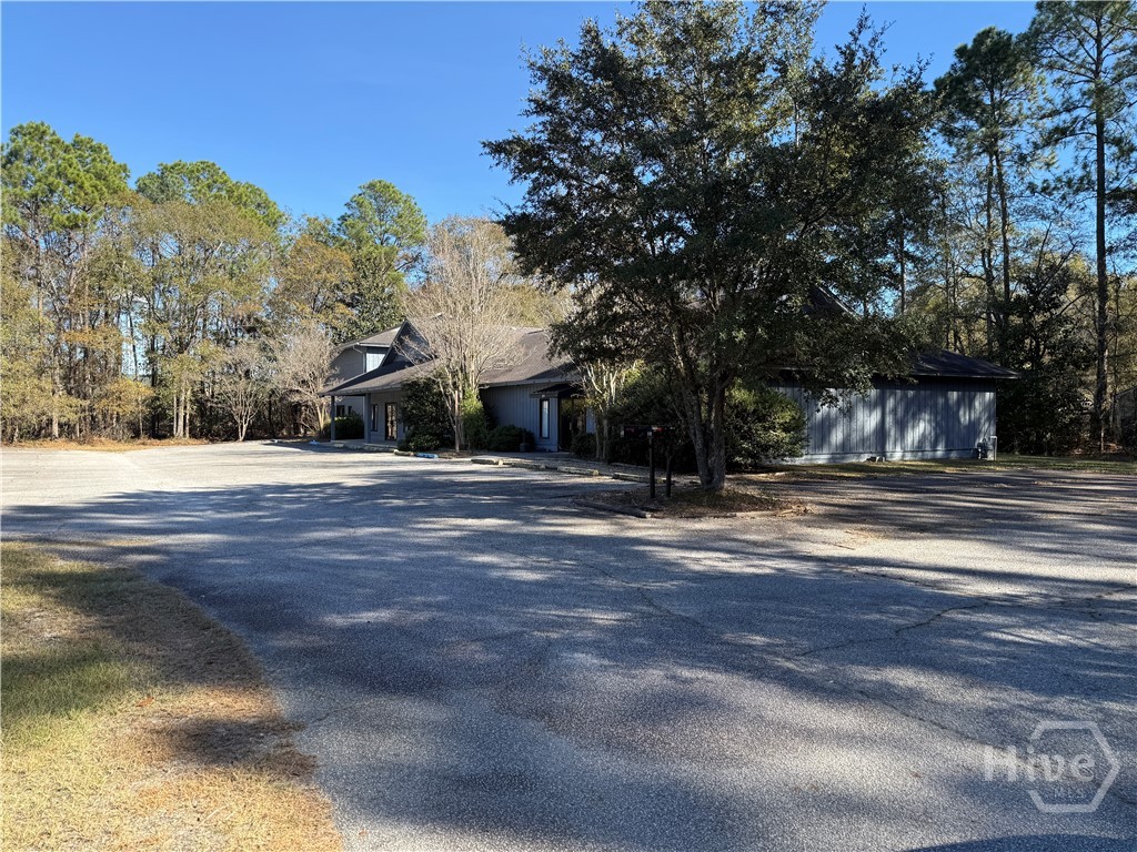 2 Ed Moore Court Property Photo 8