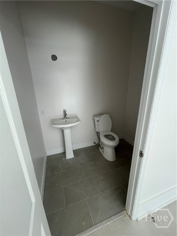2309 Skidaway Road A Property Photo 9