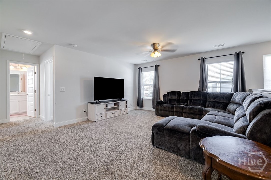 118 William Way Property Photo 14