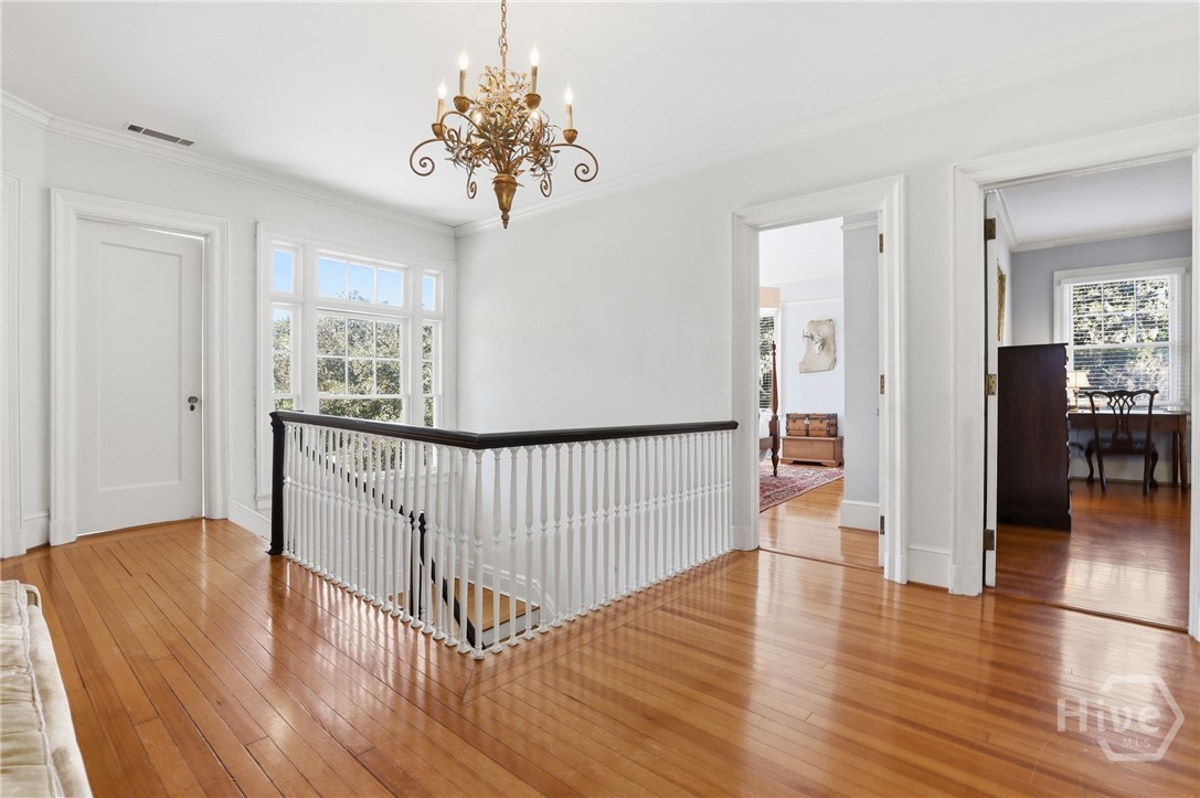 103 E 51st Street Property Photo 21