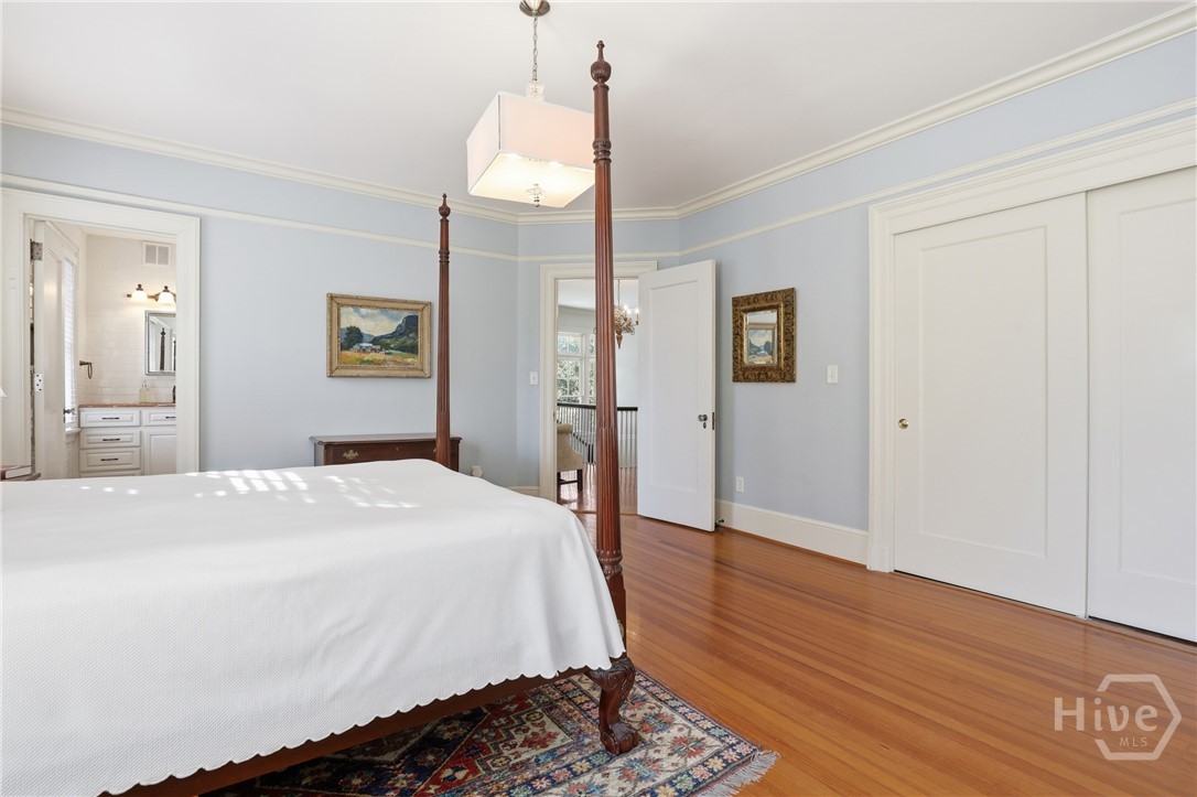 103 E 51st Street Property Photo 24