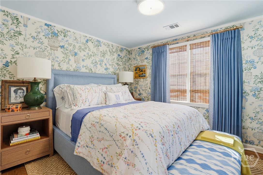 103 E 51st Street Property Photo 49