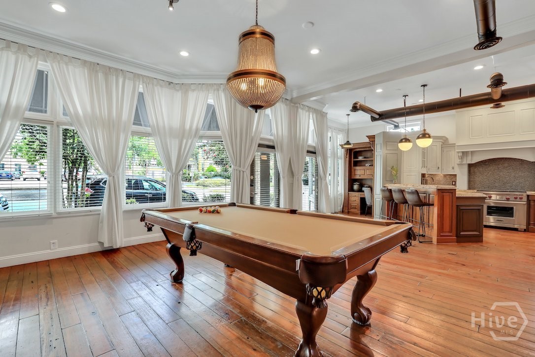 1014 Abercorn Street Property Photo 20