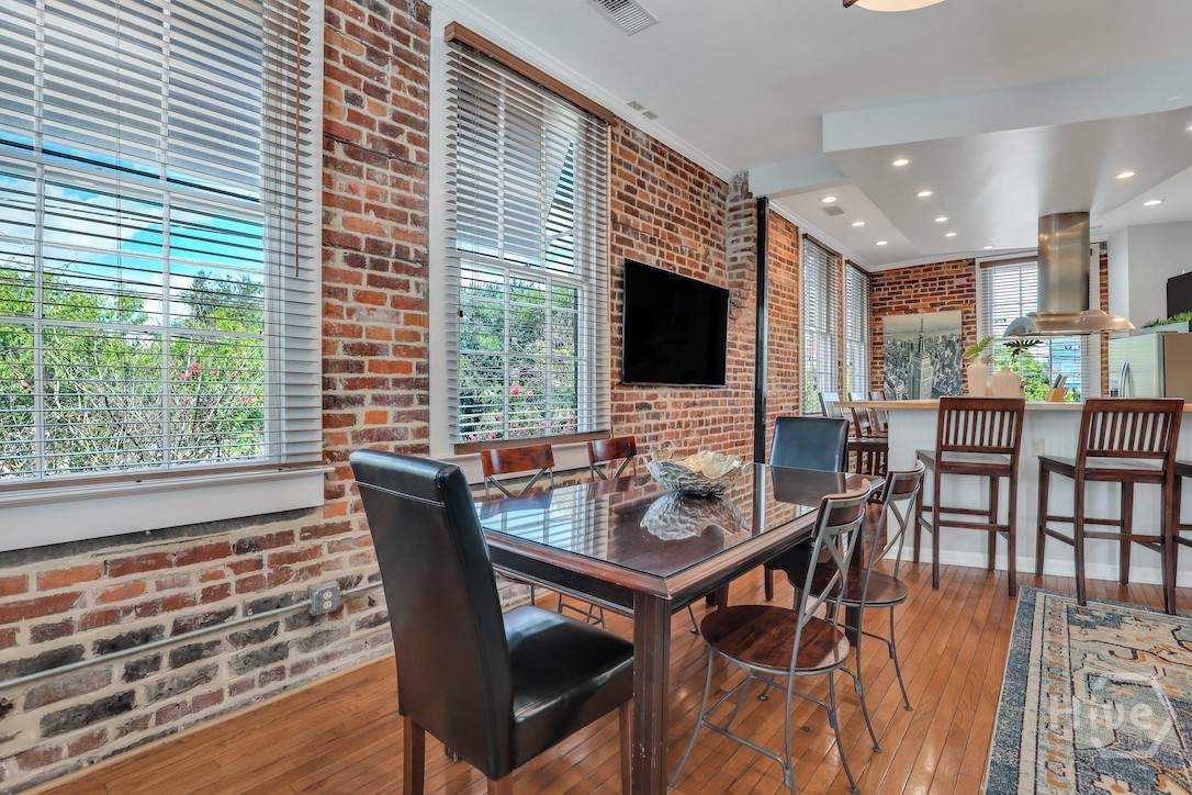 1014 Abercorn Street Property Photo 42