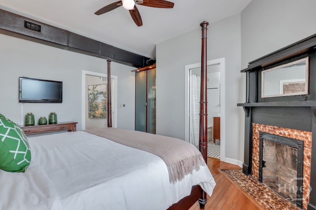 1014 Abercorn Street Property Photo 47
