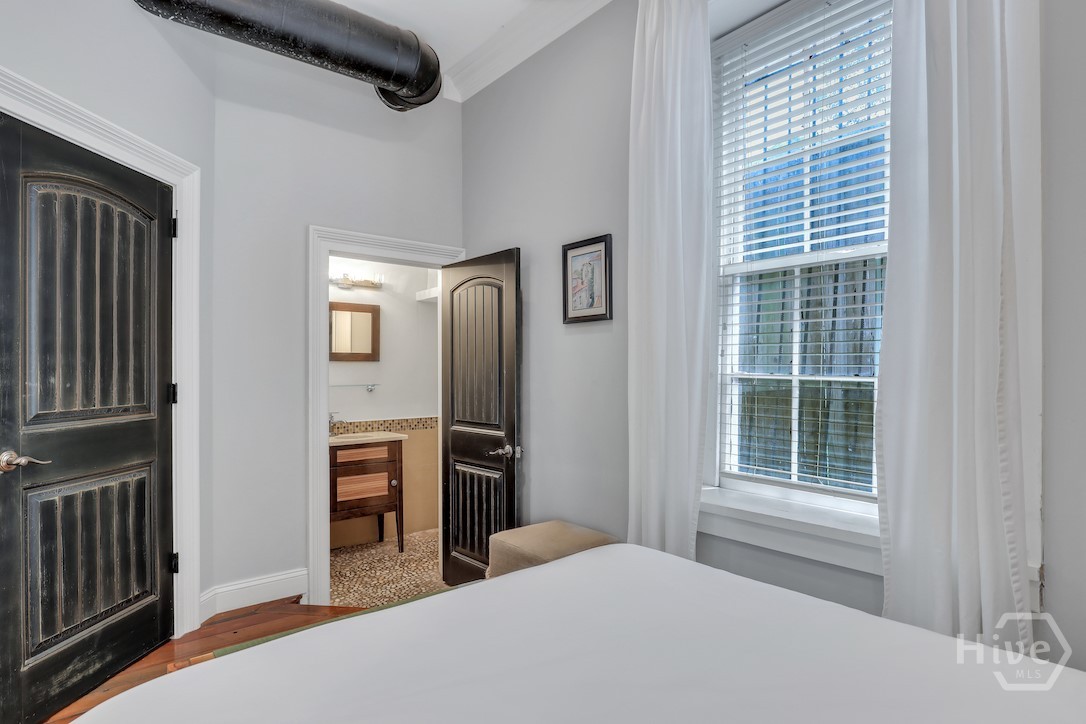 1014 Abercorn Street Property Photo 75