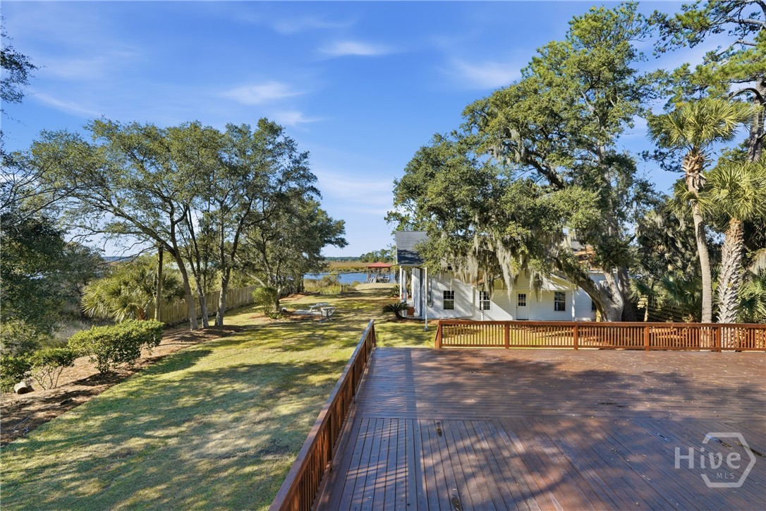 9 Brewster Street Property Photo 5