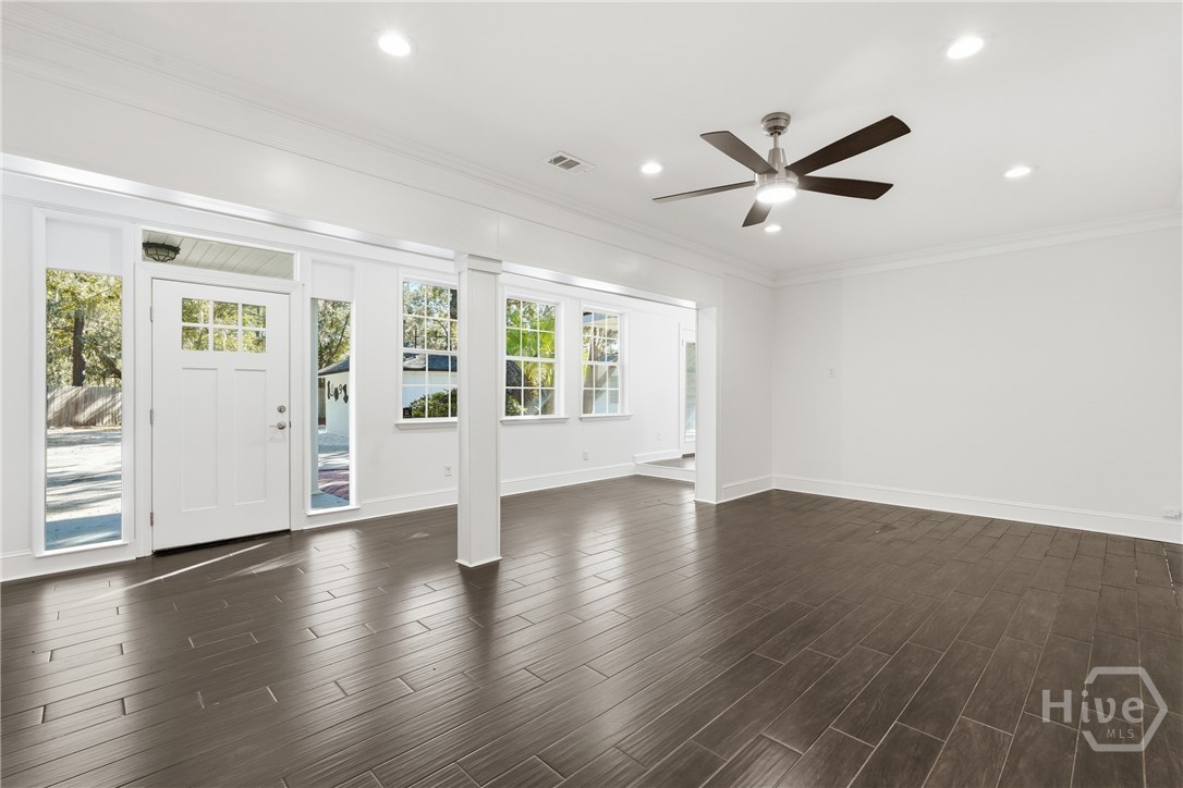 9 Brewster Street Property Photo 7