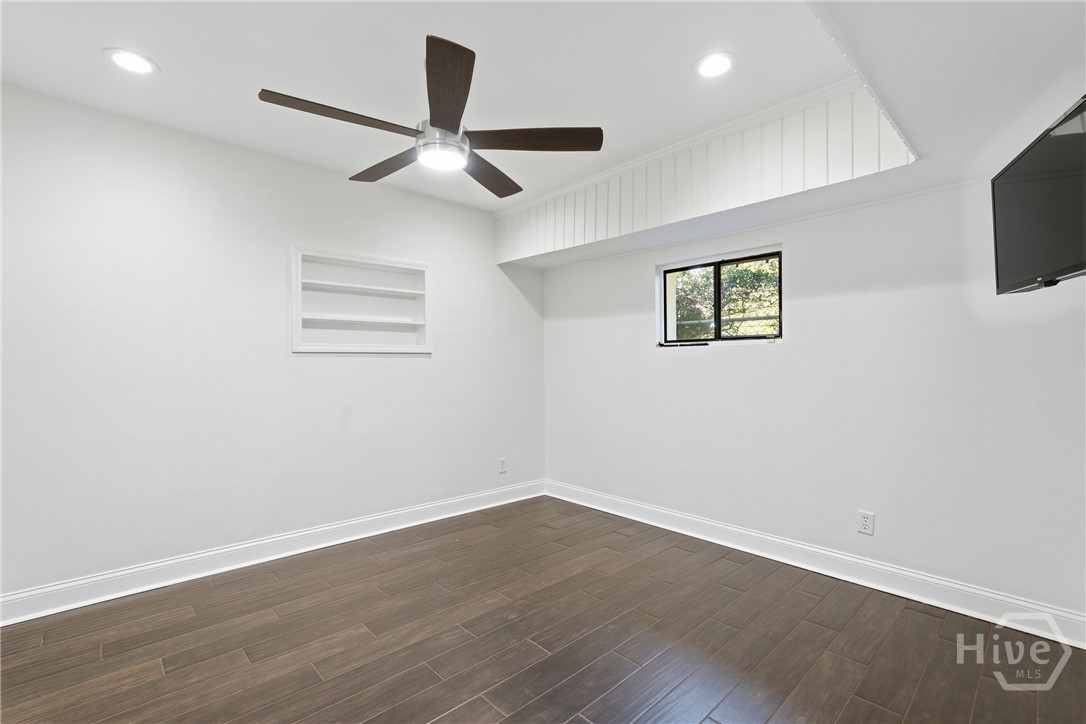 9 Brewster Street Property Photo 13