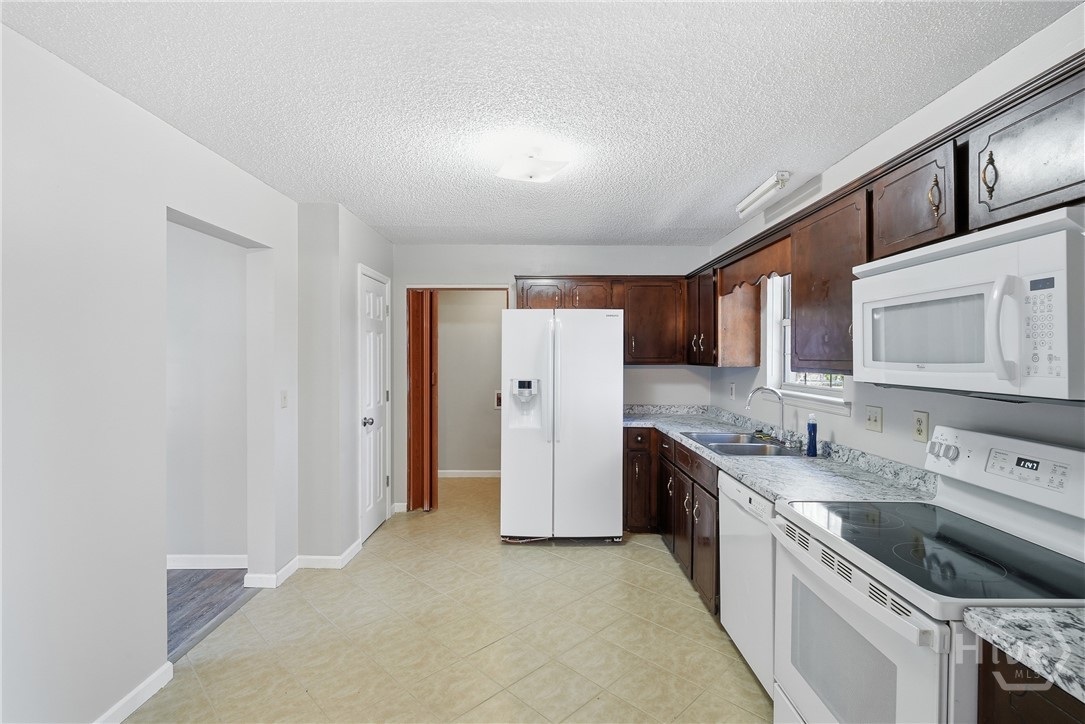 23 Sabreena Circle Property Photo 33