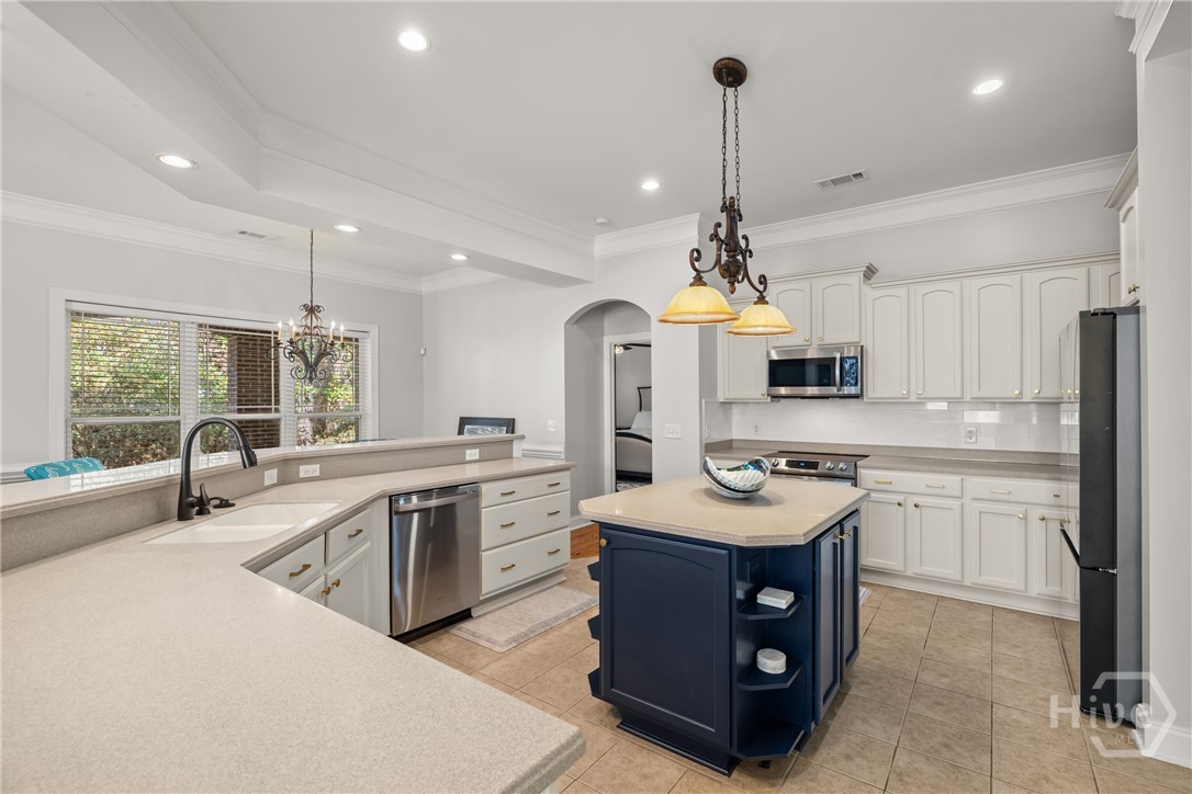 401 River Oaks Drive 401 Property Photo 11