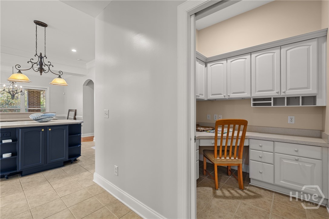 401 River Oaks Drive 401 Property Photo 18