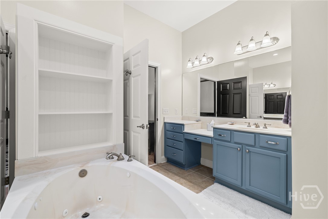 401 River Oaks Drive 401 Property Photo 26