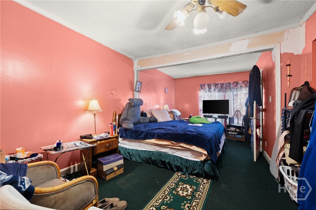 723 E 39th Street Property Photo 18