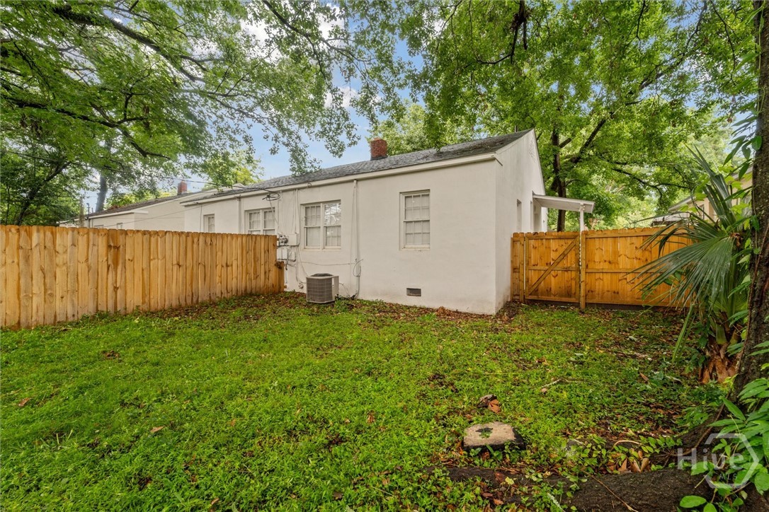 1313 E 55th Street Property Photo 27