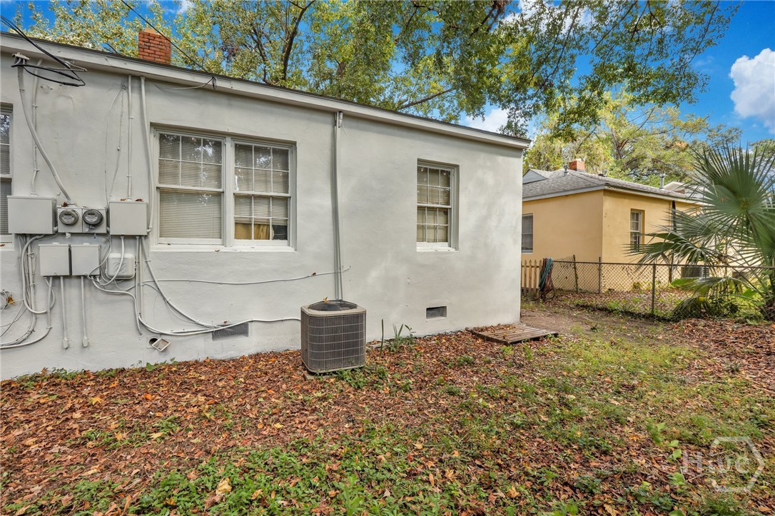 1313 E 55th Street Property Photo 55