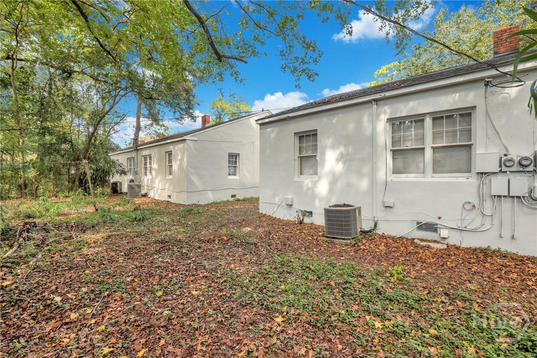 1313 E 55th Street Property Photo 57
