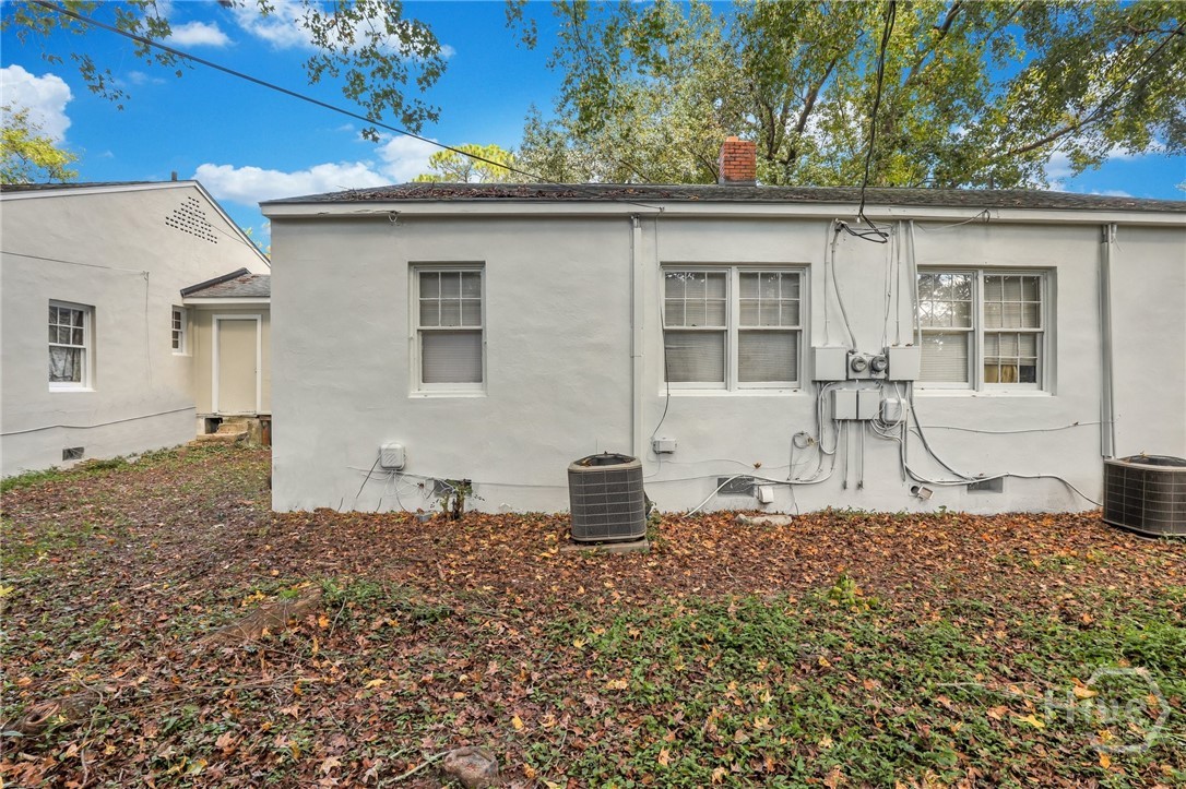 1313 E 55th Street Property Photo 58