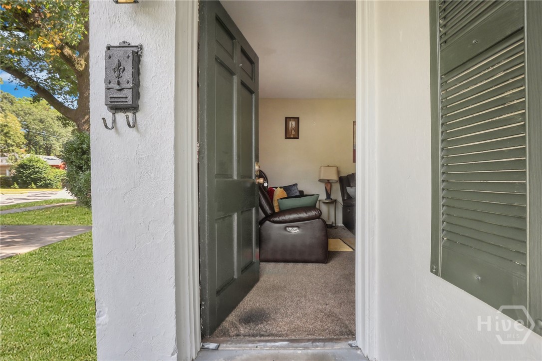 1313 E 55th Street Property Photo 60