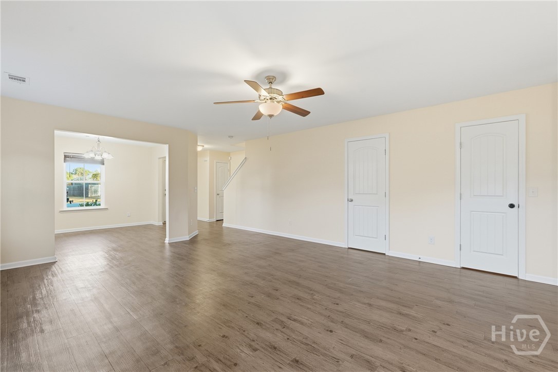 15 Farrington Circle Property Photo 8