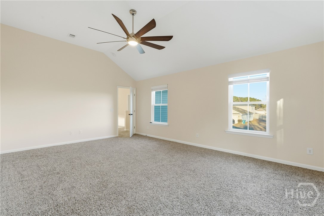 15 Farrington Circle Property Photo 19