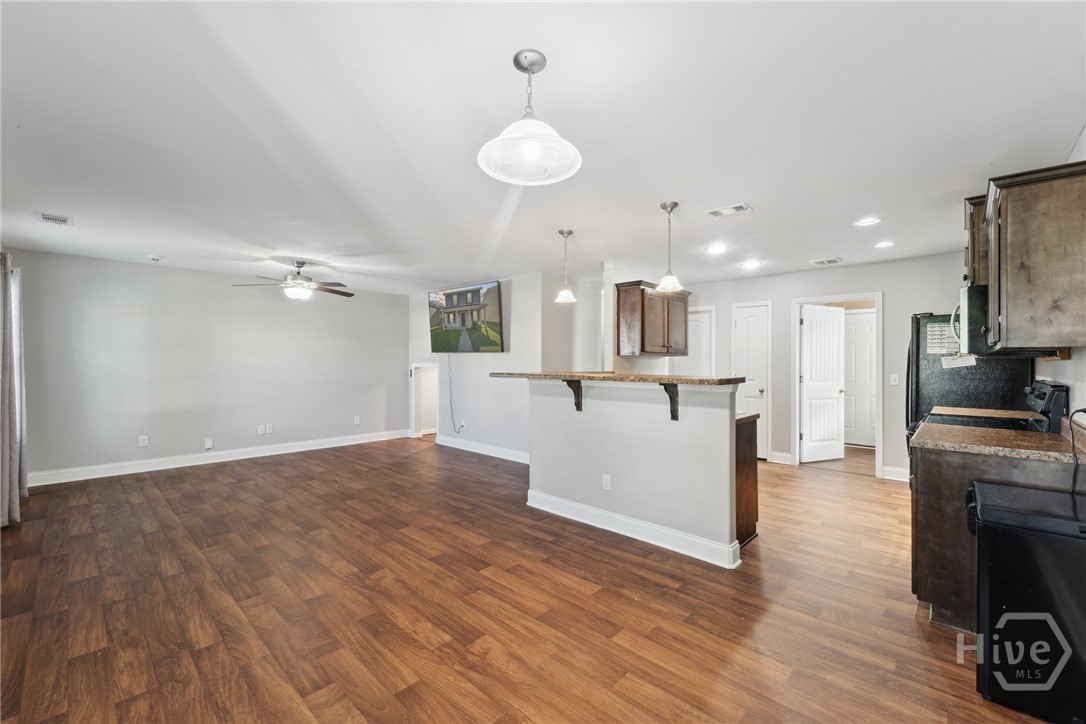28 Fiore Drive Property Photo 6