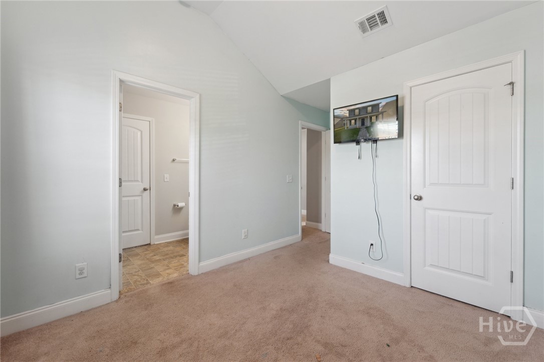 28 Fiore Drive Property Photo 17