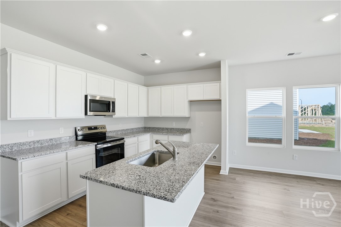181 Daylily Drive Property Photo 8