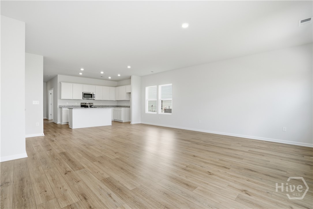 181 Daylily Drive Property Photo 11