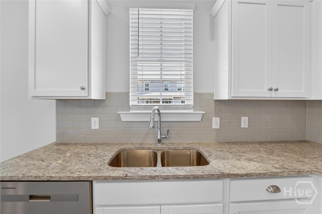 2a Oak Alley Property Photo 14
