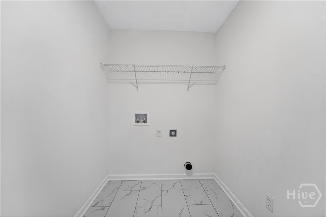 2a Oak Alley Property Photo 26
