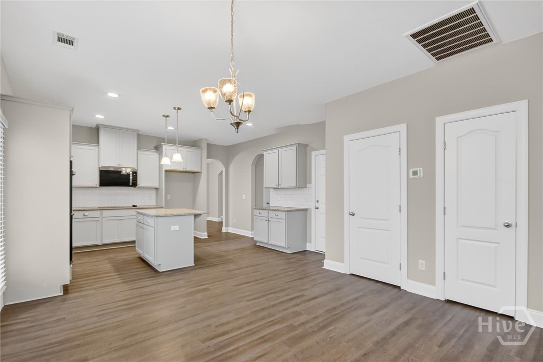 20 Cottonfield Drive Property Photo 14