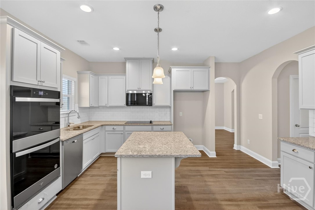 20 Cottonfield Drive Property Photo 18