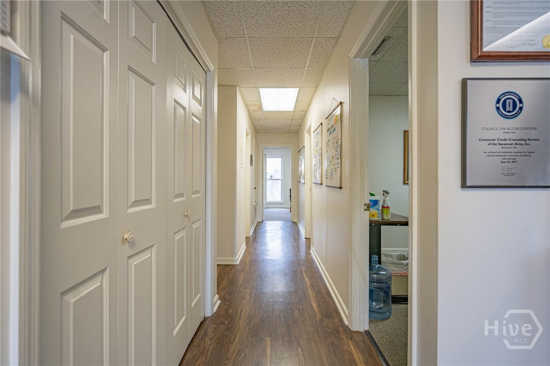 7505 Waters Avenue C11 Property Photo 6