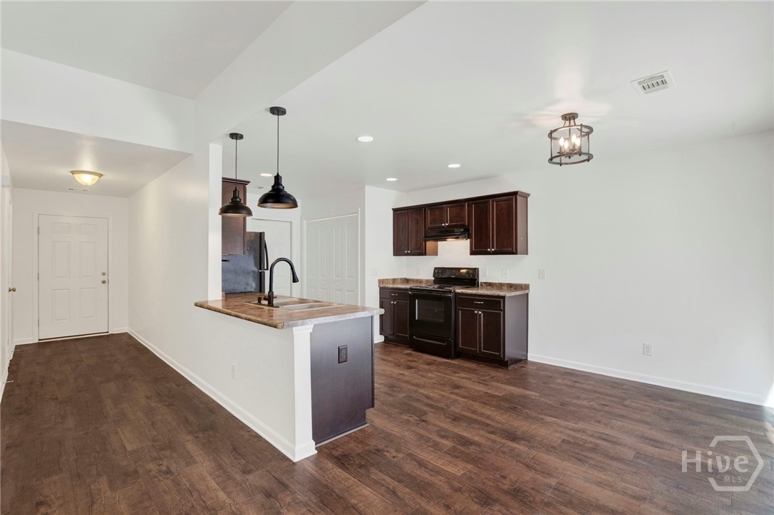 126 Knotty Pine Circle Property Photo 11