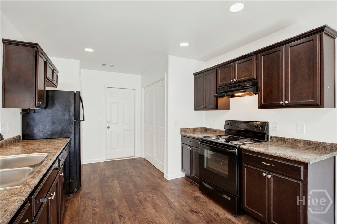 126 Knotty Pine Circle Property Photo 14