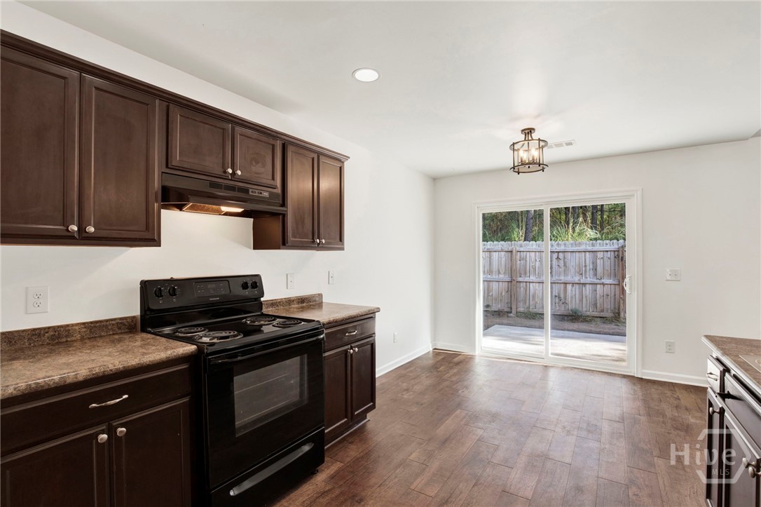126 Knotty Pine Circle Property Photo 17