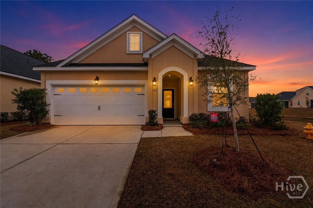 101 Waterside Lane Property Photo 1