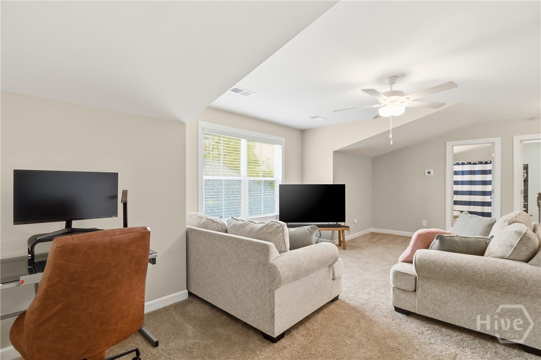 101 Waterside Lane Property Photo 22