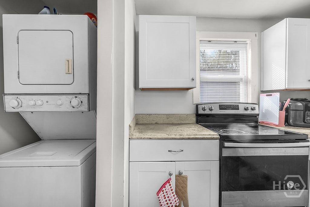 1513 Vine Street Property Photo 8